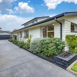 Affittacamere The Airport House, Christchurch