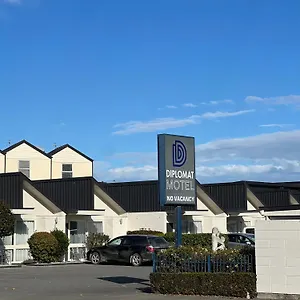 Diplomat Motel